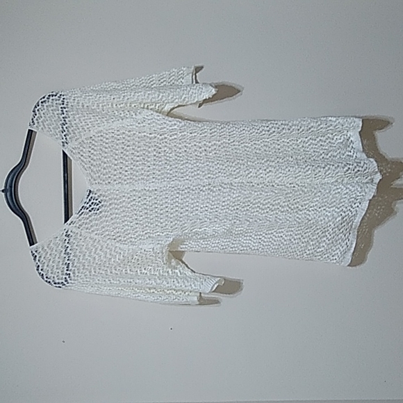 United States Sweaters Women's Tunic Sweater - Picture 3 of 3